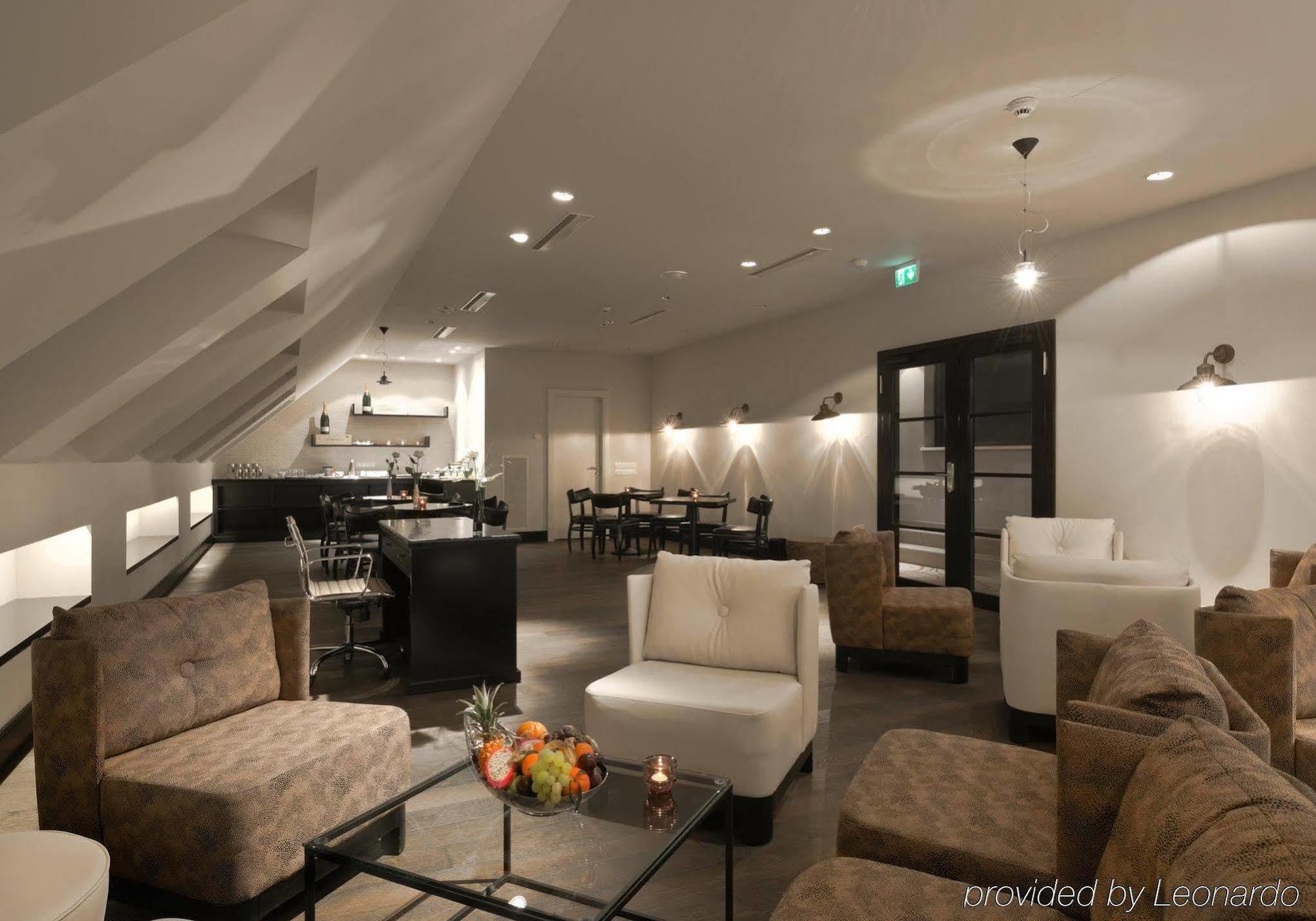 Crowne Plaza - Potsdamer Platz, An Ihg 4* Berlin